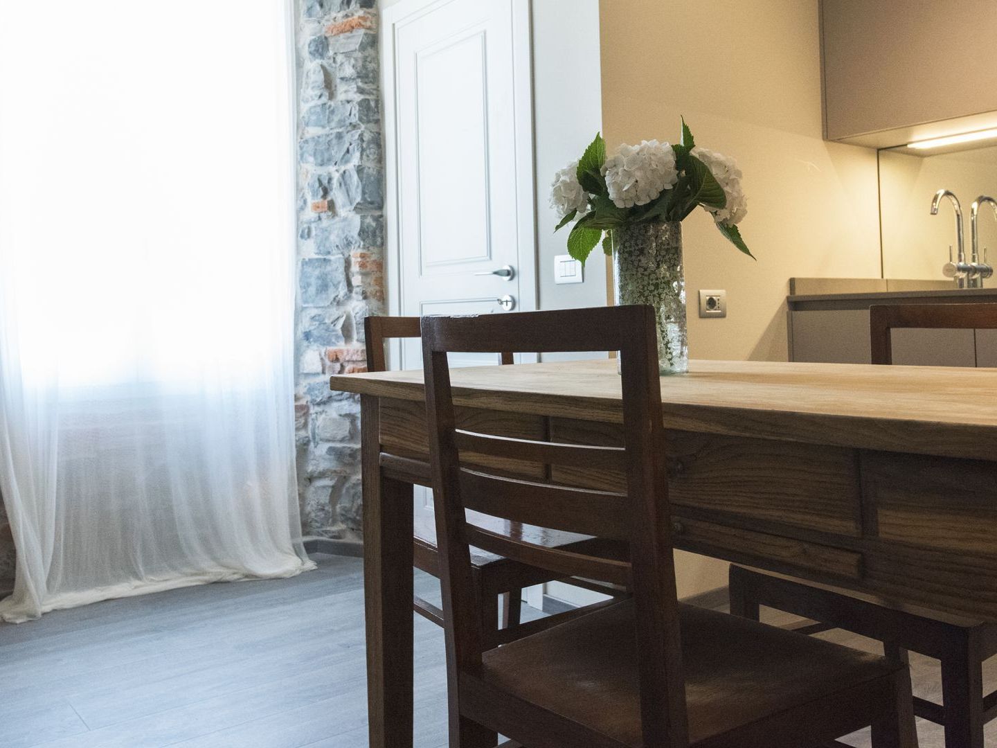 Joivy Elegant 1Br Flat Near City Centre Como Exterior photo